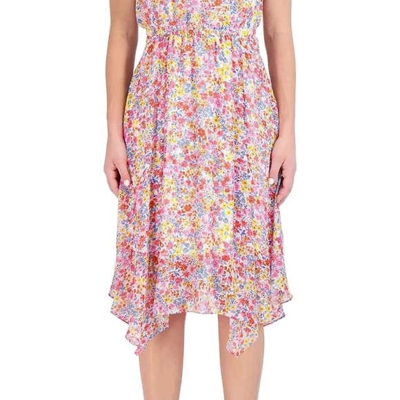 BCBGeneration Women's Fit and Flare Halter Neck Elastic Stretch... Size XS - Picture 4 of 7